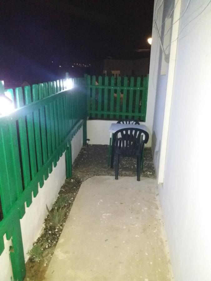 Апартаменты Casa Antonia Reyes, A La Sombra De Famara Муньике Экстерьер фото