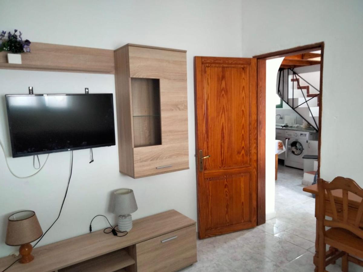 Апартаменты Casa Antonia Reyes, A La Sombra De Famara Муньике Экстерьер фото