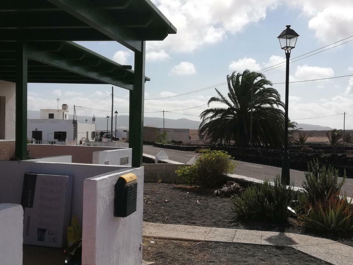 Апартаменты Casa Antonia Reyes, A La Sombra De Famara Муньике Экстерьер фото